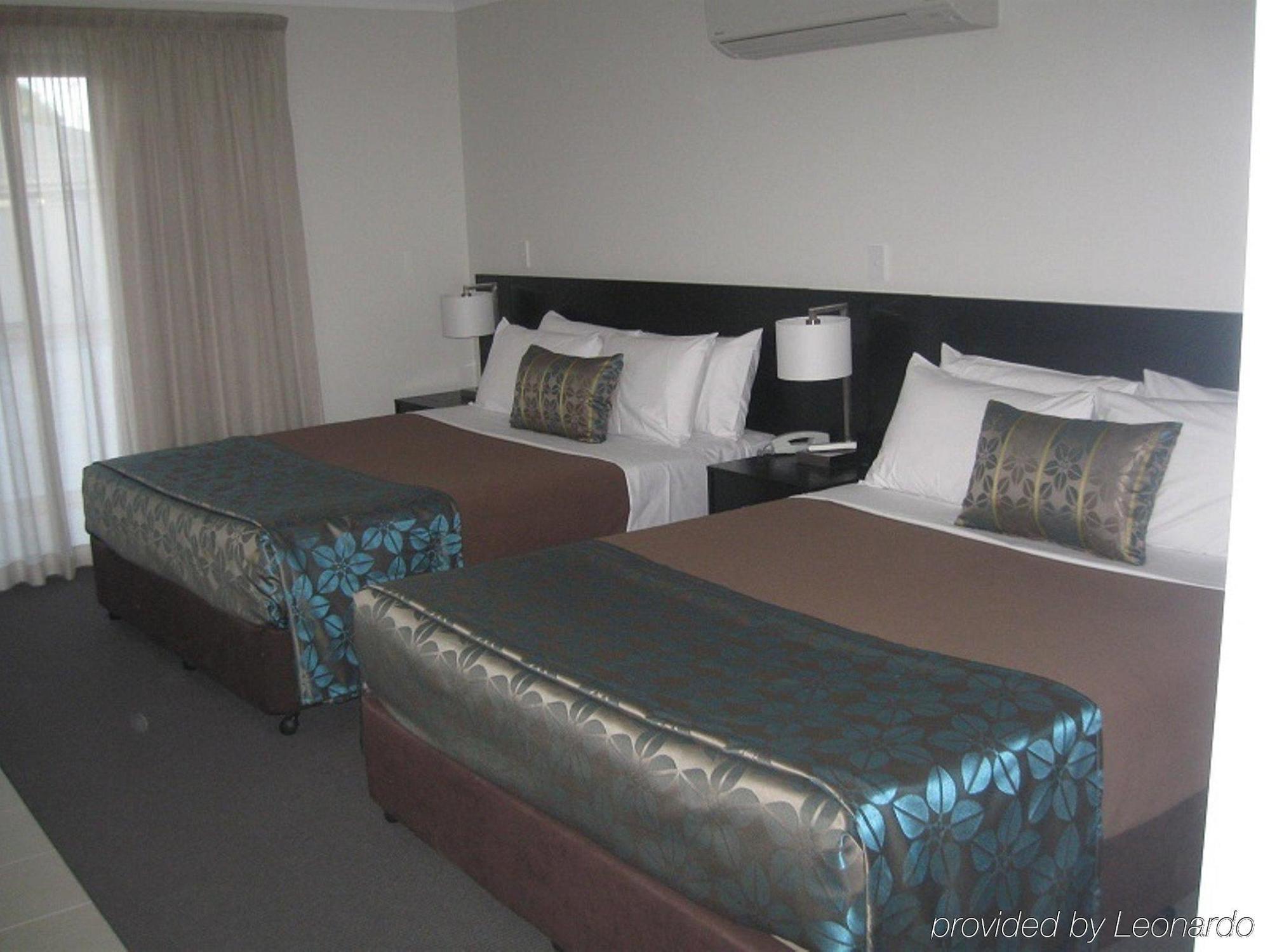 Royal Motel Miles מראה חיצוני תמונה