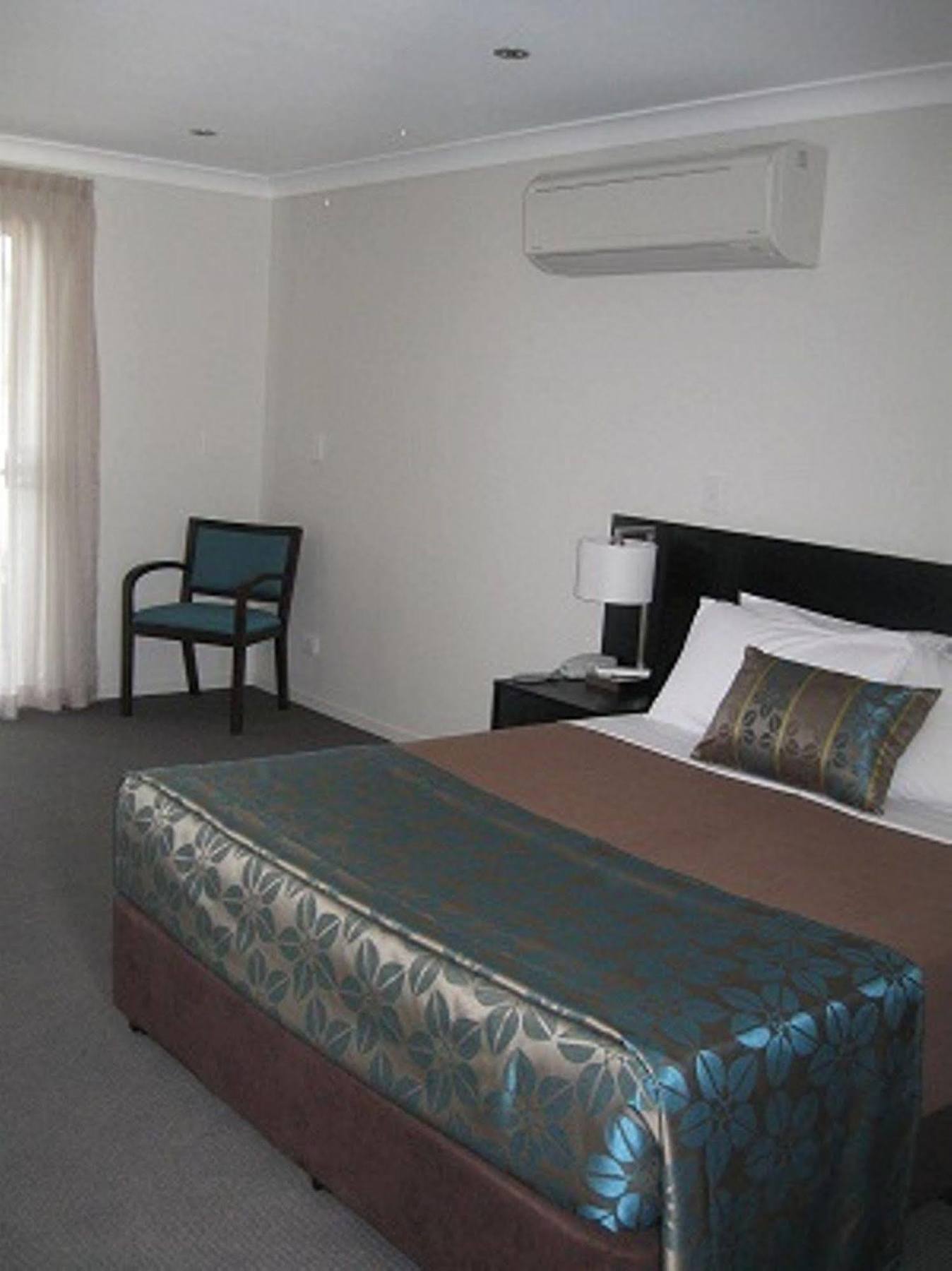 Royal Motel Miles מראה חיצוני תמונה